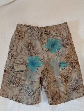Class Club Tan Cargo Shorts with Teal Floral Print